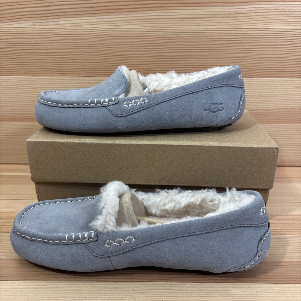 UGG Ansley Light Grey Suede Fur Slippers Womens Sz 10 /41 Moccasins Flats